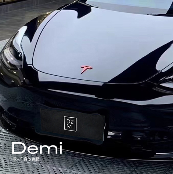 特斯拉-model 3-钢琴黑