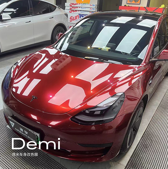 特斯拉Model 3-液态金属龙血红