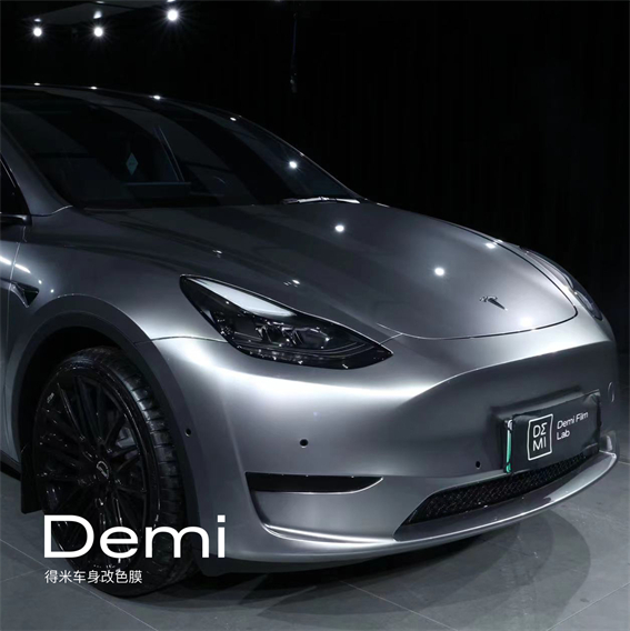 特斯拉ModelY-GT银